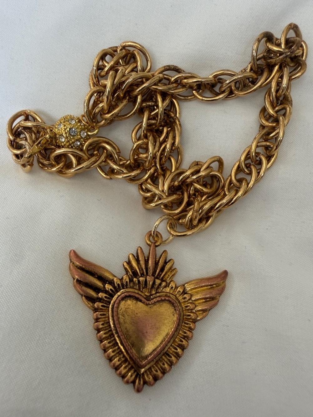 Gold Winged Heart Pendant Necklace - Women Jewelry - Picture 2 of 6